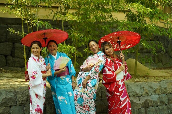 Tokyo, Shibuya: Kimono Rental / English-friendly / Meiji shrine — photo 7
