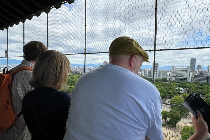Osaka Early Morning Osaka Castle Tour Avoid Crowds — photo 7