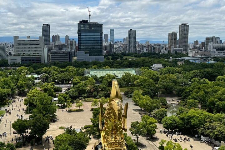 Osaka Early Morning Osaka Castle Tour Avoid Crowds — photo 9