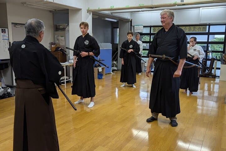 Samurai Sword Training with a Dan Master in Shinjuku, Tokyo — photo 5