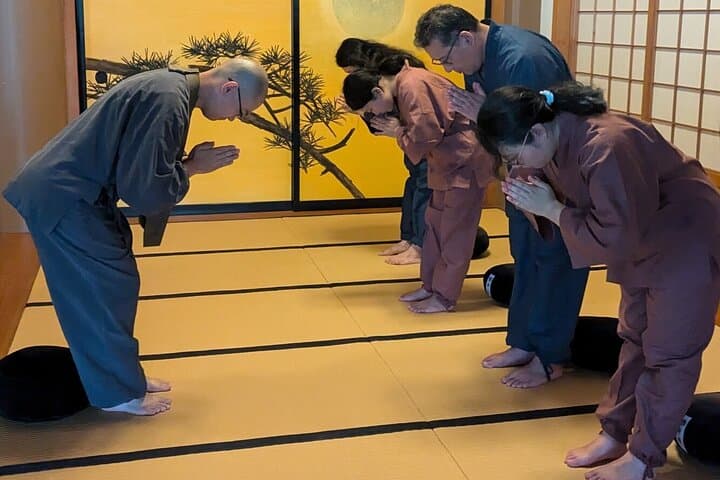 Private Zen Meditation in English in Shinjuku, Tokyo — photo 2