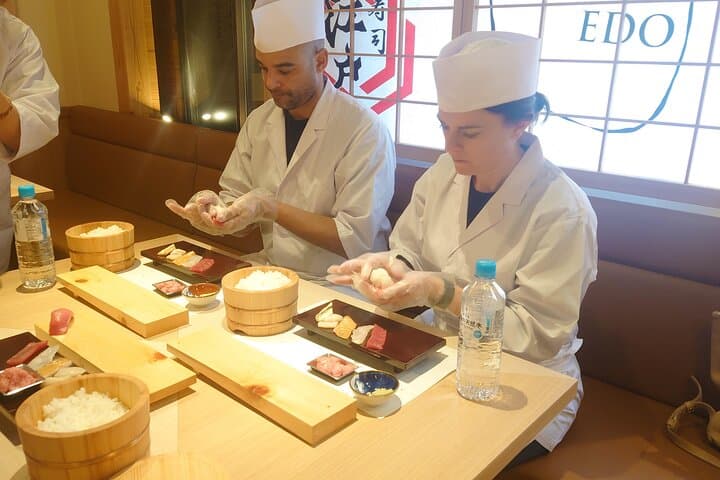 Professional Sushi Chef Experience in Tokyo — photo 9