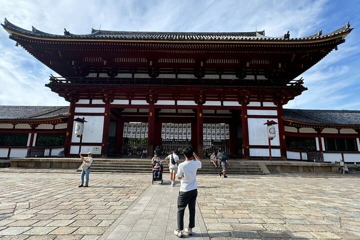 Nara: Todai-ji Temple & Great Buddha 2-Hour Guided Tour — photo 12