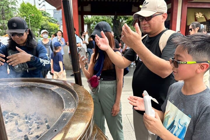 Family Fun in Asakusa All Inclusive Private Guided Tour — photo 8