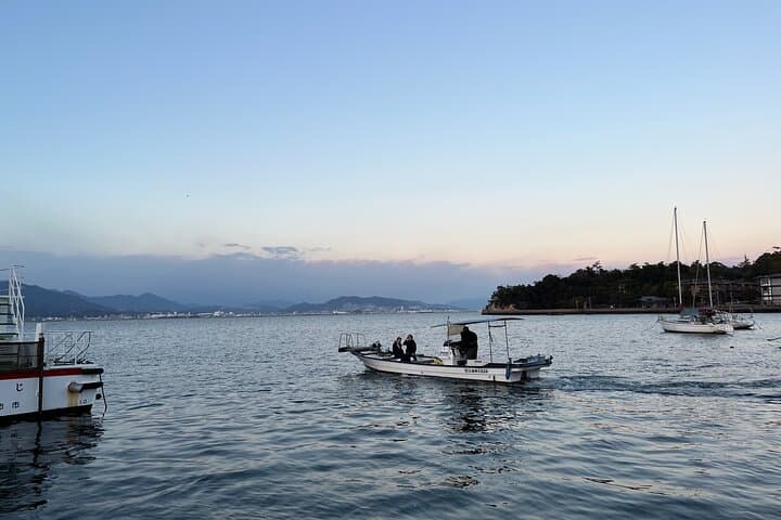 Private Cruise: Guided Sea Worship & Visit Two Seaside Shrines — photo 6