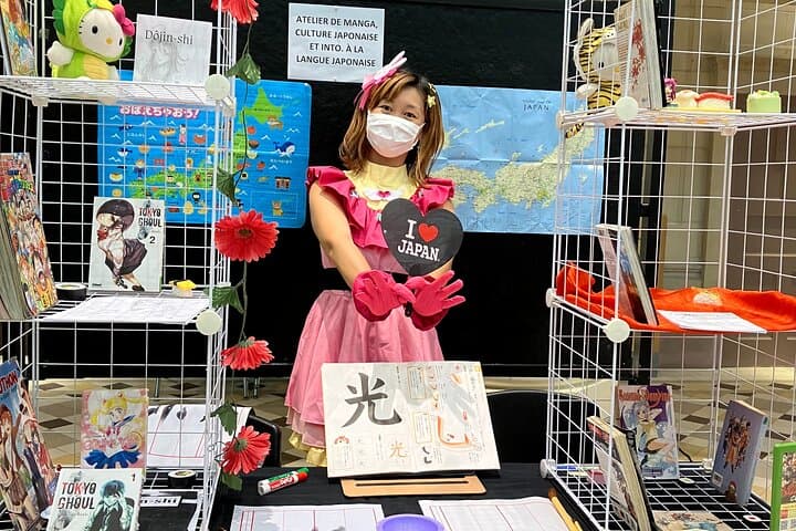 Manga-Anime Drawing Class with Japanese Manga-ka in Tokyo — photo 4