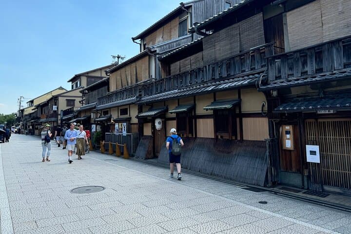 Kyoto: Half-Day Private Tour Gion Geisha Districts & Kiyomizu — photo 6