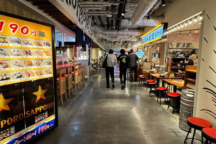 Osaka Umeda: Private Local Izakaya Bar Hopping Experience — photo 11