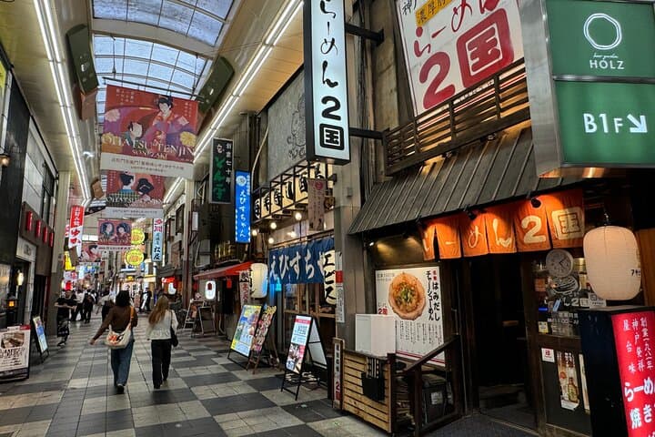 Osaka Umeda: Private Local Izakaya Bar Hopping Experience — photo 6