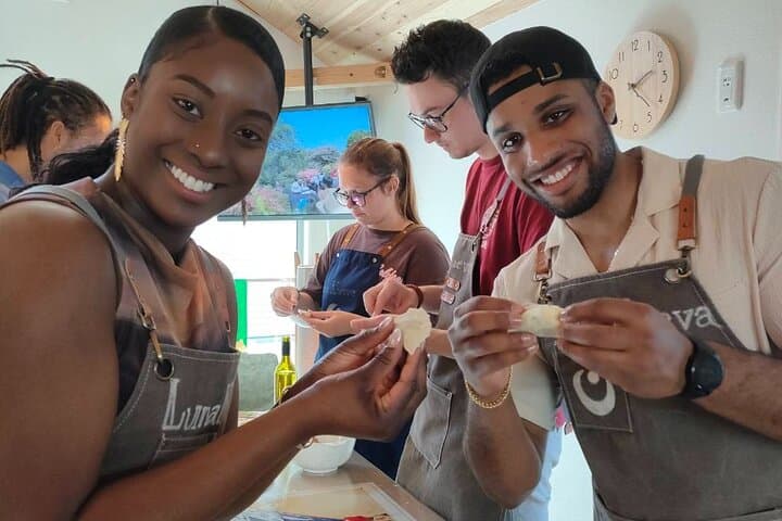 Ramen & Dumpling Cooking in Tokyo with Chef/Vegan possible — photo 19