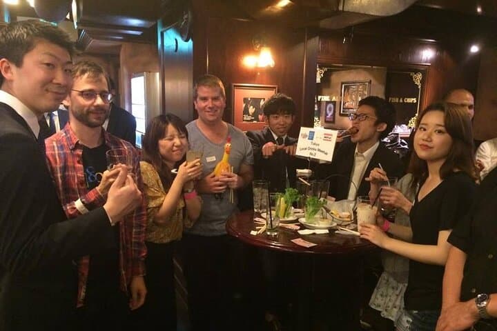 Meet Locals experience Fun Chat Drink Osaka International Party — photo 12