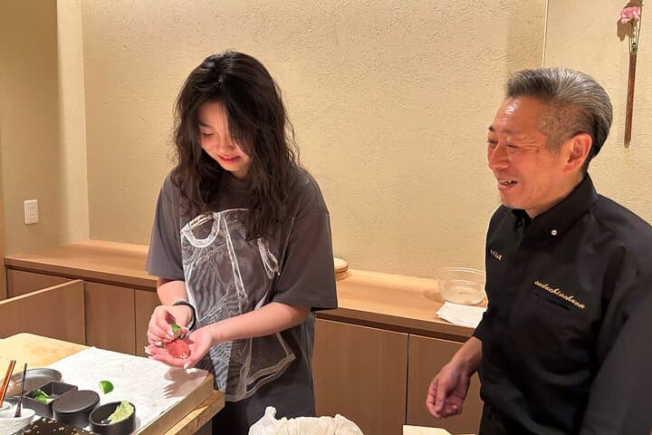 SUSHI Making Experience at Restaurant — photo 5