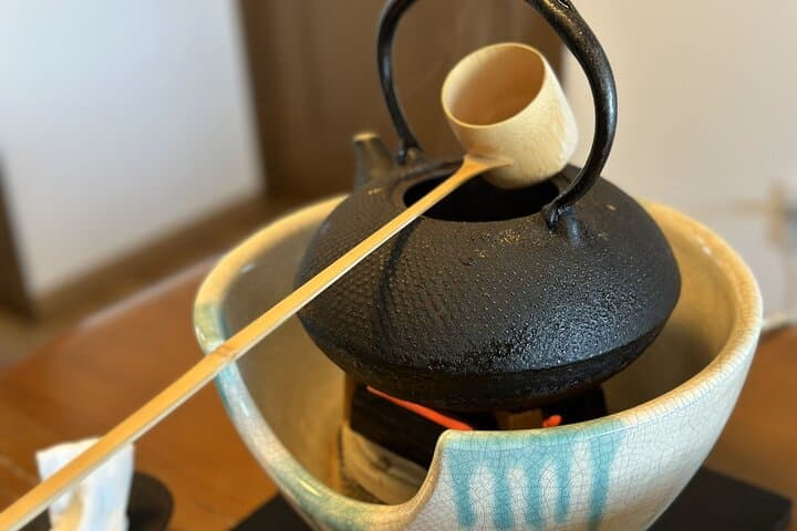 Calligraphy and Matcha in a Warm Kumamoto Home — photo 14