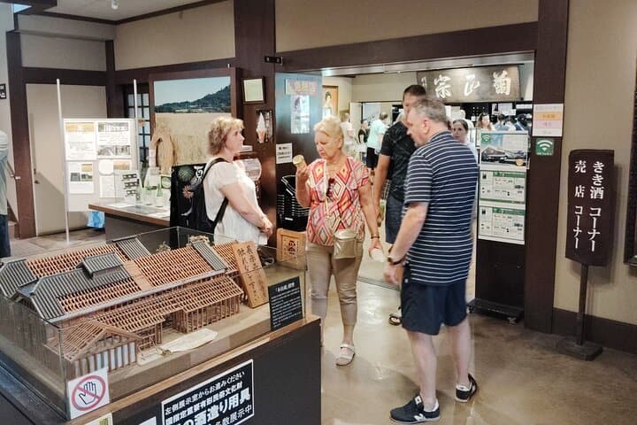 Kobe: Top Sake Region Private Tour – 6 Breweries in 1 Day — photo 3