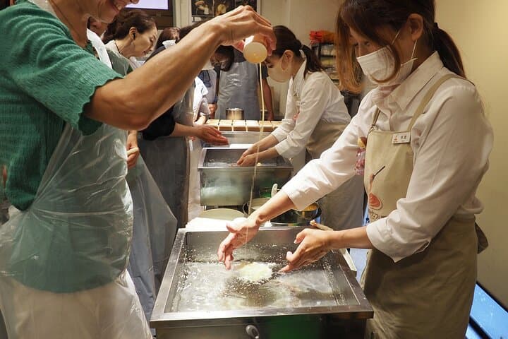 Asakusa Food Sample Experience Tour and Kappabashi Bridge — photo 12