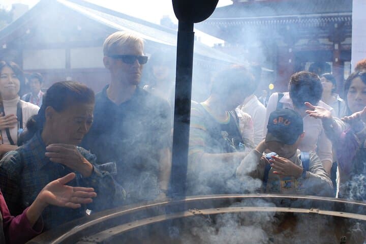 Asakusa Food Sample Experience Tour and Kappabashi Bridge — photo 6