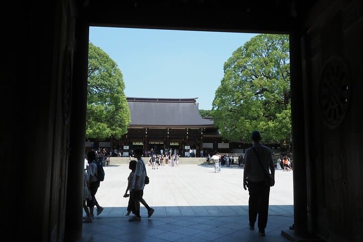 Aoyama Art Museum Tour from Tokyo — photo 16
