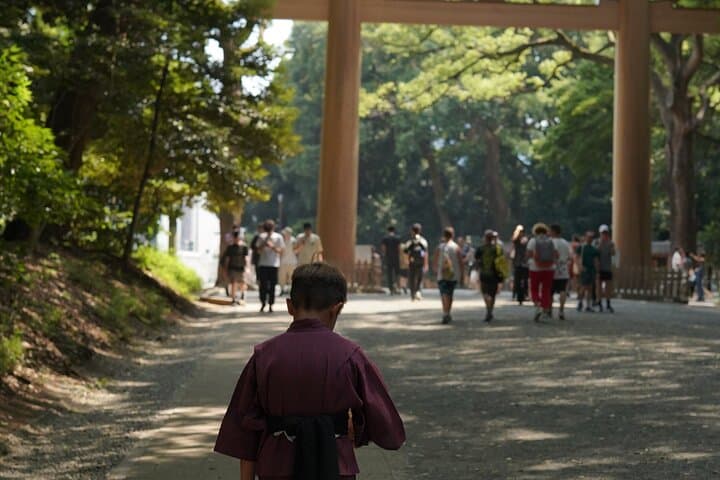 Tokyo, Shibuya: Meiji Shrine Tour in KIMONO / English-friendly — photo 9
