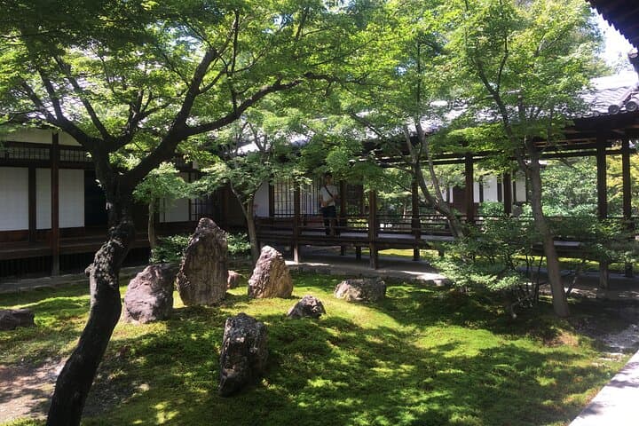 Private Kyoto Geisha Districts Walking Tour — photo 7