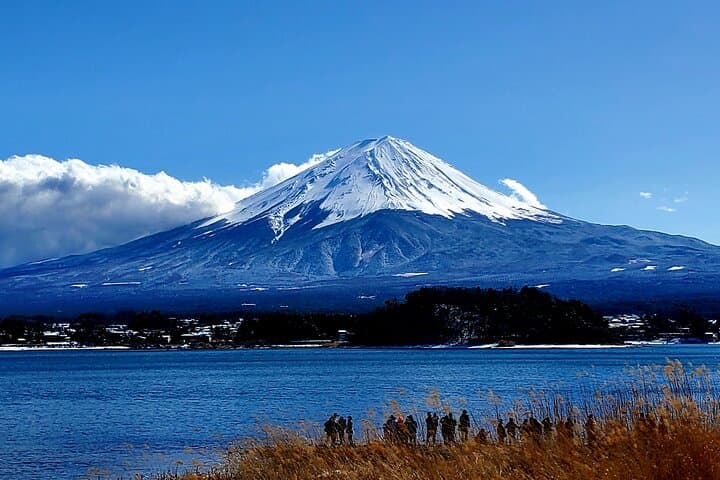 Mount Fuji Five Lakes Private Tour (Customizable) — photo 9