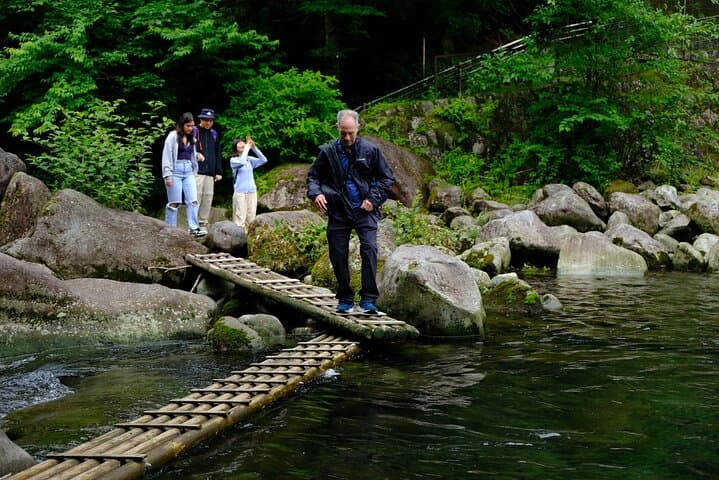 Hike Japan Heritage Hakone Hachiri with certified mountain guide — photo 3