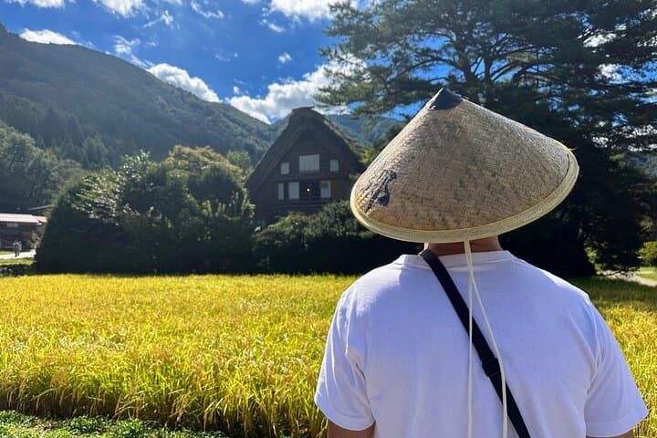World Heritage Shirakawa-go Perfect Guided Tour from Kanazawa — photo 17