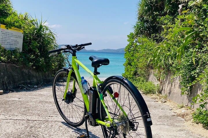Tokashiki Island Guided Cycling Tour 5 Hour Course — photo 2
