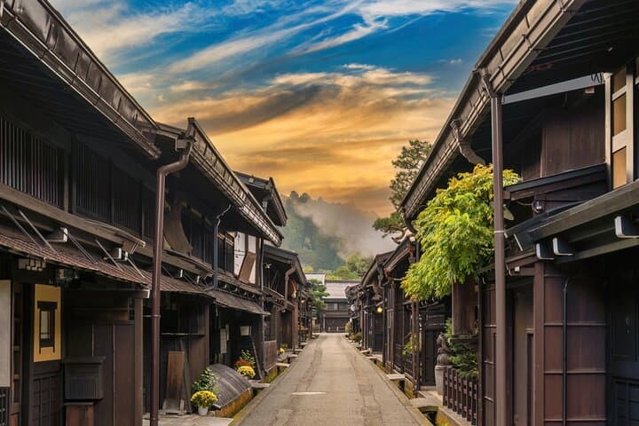 Shirakawago and Takayama 2 Days Tour from Nagoya — photo 4