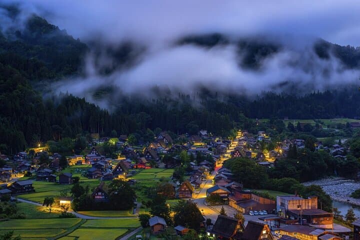 Shirakawago and Takayama 2 Days Tour from Nagoya — photo 6