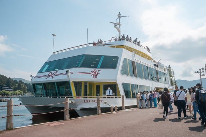 Mt Fuji & Hakone Cruise, Drum Show Bus 1 Day from Tokyo — photo 16