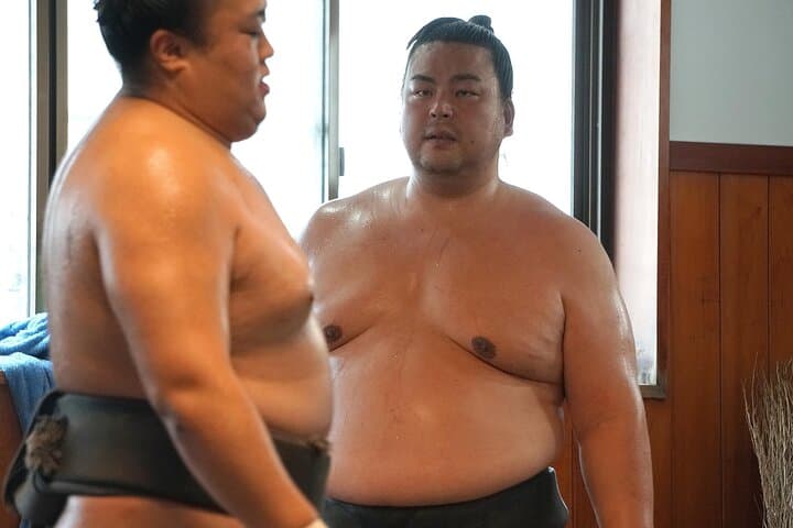 Sumo Stable Intimate Morning Practice — photo 6