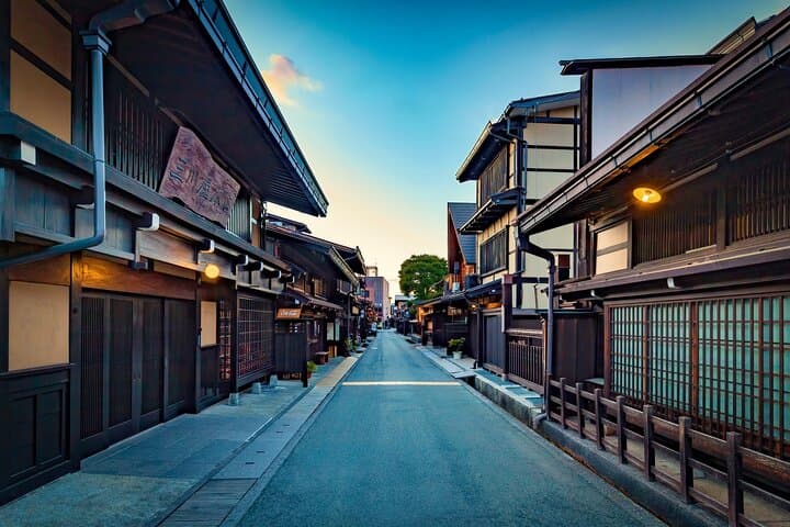 Takayama and Shirakawa go Japan Scenic Tour from Kanazawa — photo 2