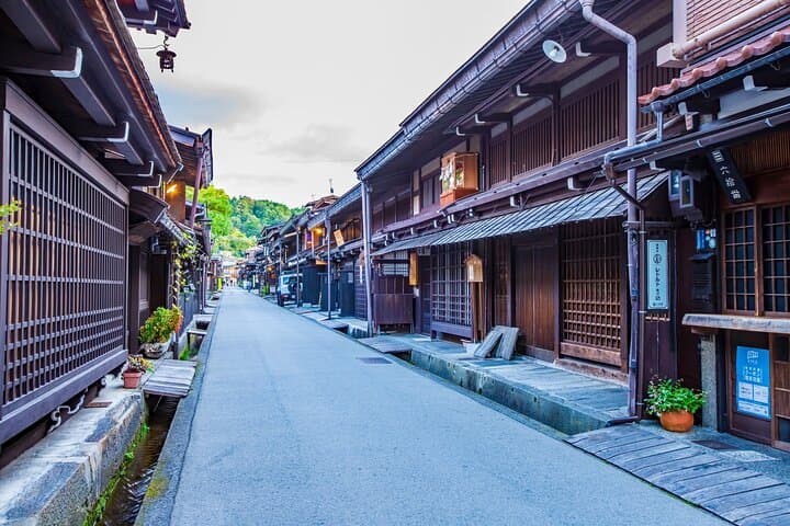 Takayama and Shirakawa go Japan Scenic Tour from Kanazawa — photo 4