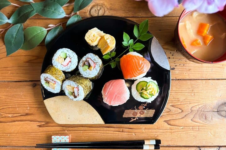 Tokyo 6hr Private Guided Tour & Temari Sushi Making Experience — photo 1