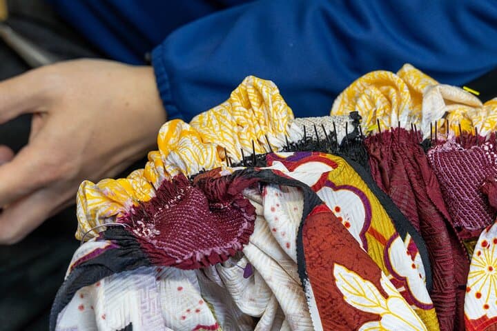 Private Guided Tour to Kimono Factory in Tokamachi — photo 16