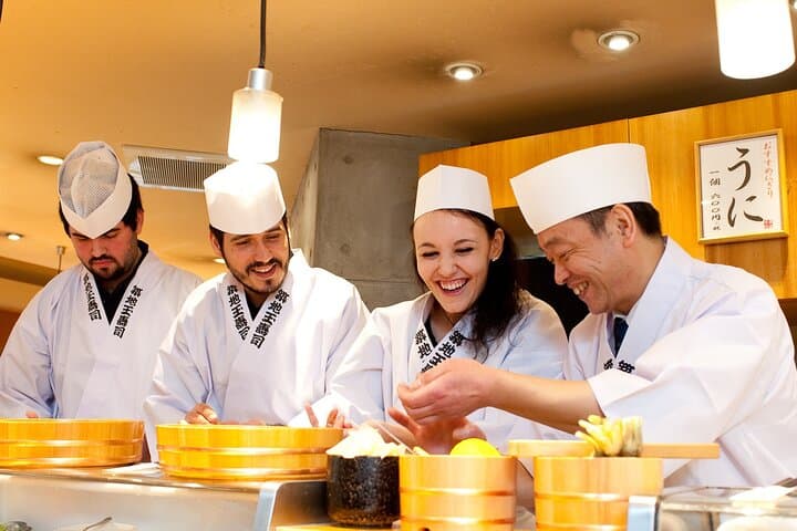 Tokyo 6 hr Private Guided Tour and Sushi Making & Sake Pairing — photo 3