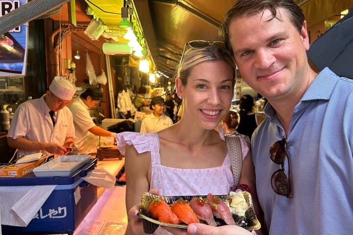 Tokyo Tsukiji Fish Market Tour: 15 Stops & Walk Local Street — photo 6