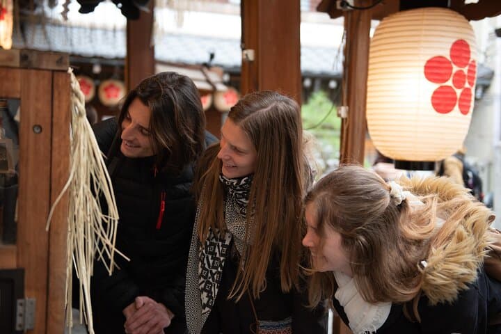 Nishiki Market, Private Sushi class & Sake Tasting in Townhouse — photo 5