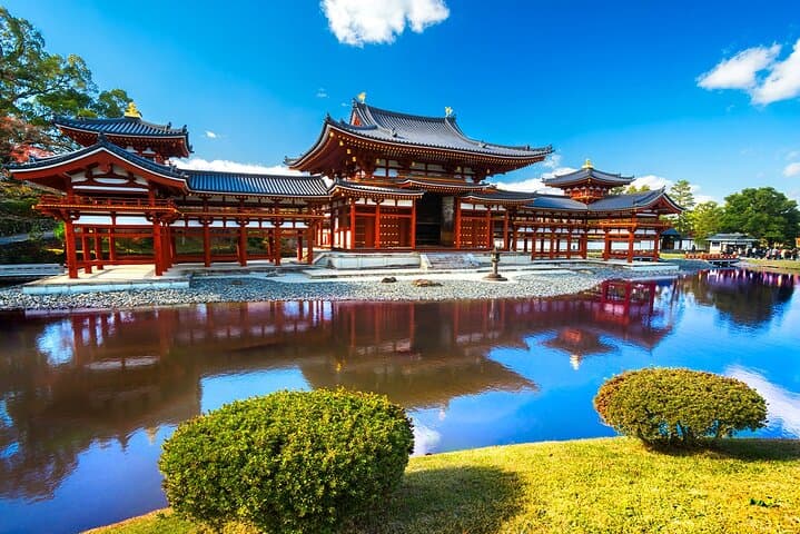 Nara Deer Park, Uji Matcha, & Hot Spring Full-Day Tour from Osaka — photo 2