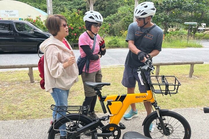 Tokashiki Island Guided Cycling Tour 5 Hour Course — photo 3