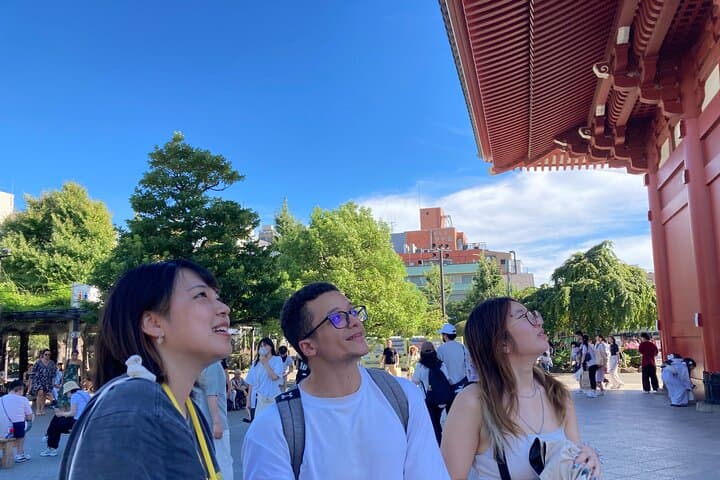 Tokyo: Old Town Asakusa Guided Tour -Senso-ji Temple Visit — photo 9