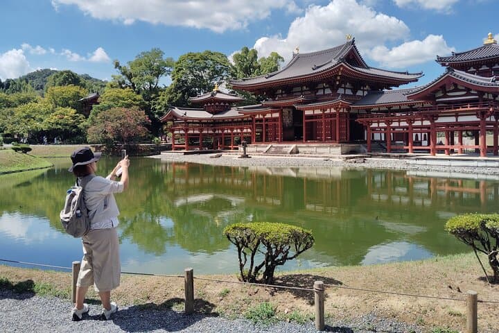 Kyoto: Enjoy Byodoin Temple and Tea Sweets — photo 6