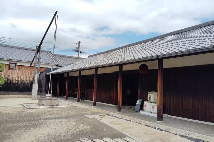 Kobe: Top Sake Region Private Tour – 6 Breweries in 1 Day — photo 18