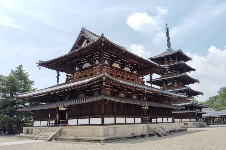 Nara: Hōryū-ji Guided Tour - World’s Oldest Wooden Building — photo 3