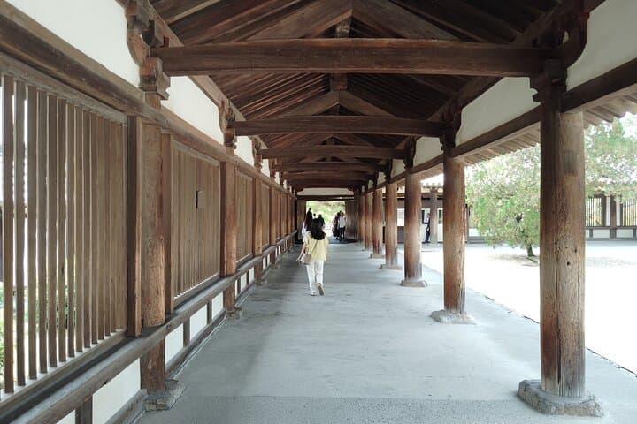 Nara: Hōryū-ji Guided Tour - World’s Oldest Wooden Building — photo 2