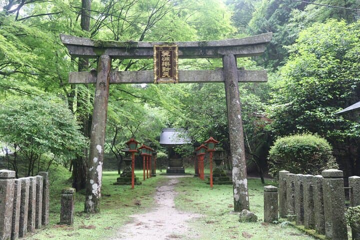 Kyoto: Private Tour of World Heritage Enryakuji and Monk's Town — photo 7