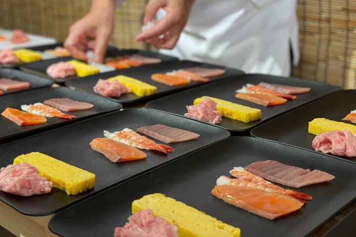 Tokyo Tsukiji Fish Market Tour & Sushi Making class with Pro Chef — photo 18