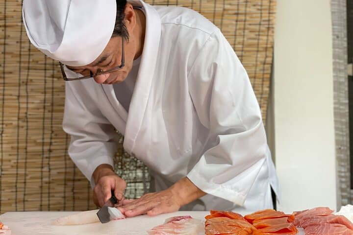 Tokyo Tsukiji Fish Market Tour & Sushi Making class with Pro Chef — photo 7