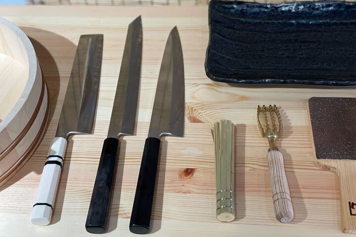 Tokyo Tsukiji Fish Market Tour & Sushi Making class with Pro Chef — photo 15