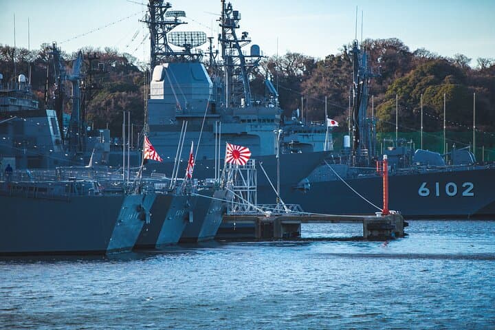Yokosuka military port and navy related sites with a local guide — photo 4